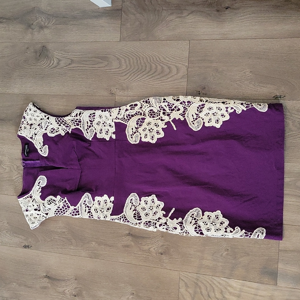 London dress with lace